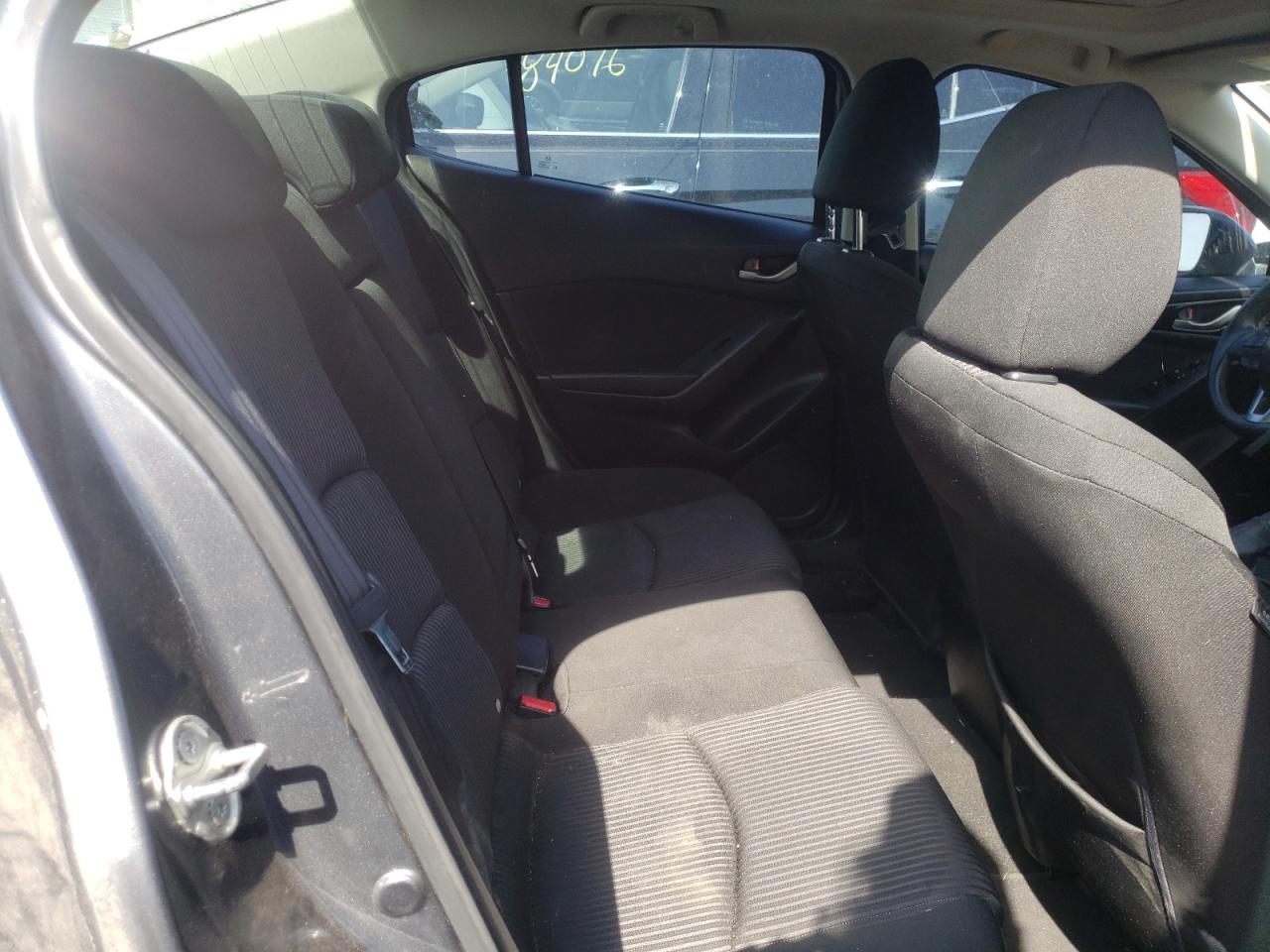 Photo 6 from auction – 2015 MAZDA 3 with VIN 3MZBM1V72FM193800