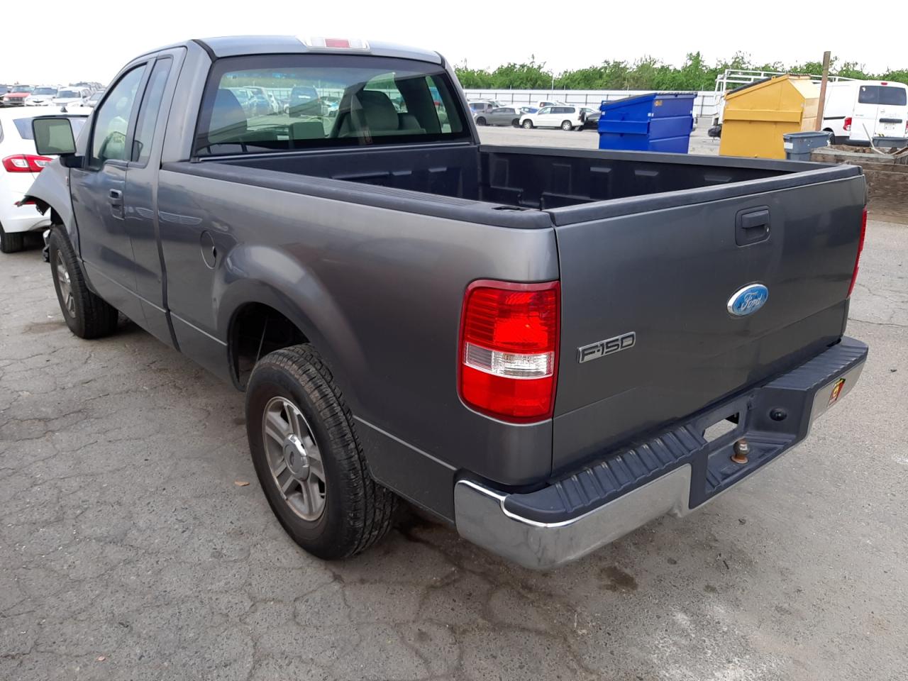 Photo 3 from auction – 2007 FORD F150 with VIN 1FTRF12237NA10609