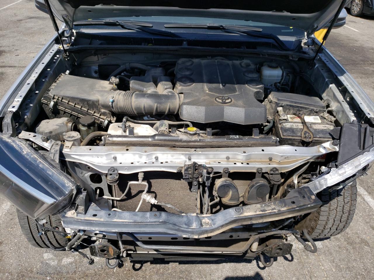 Photo 7 from auction – 2015 TOYOTA 4RUNNER SR with VIN JTEZU5JR6F5106532