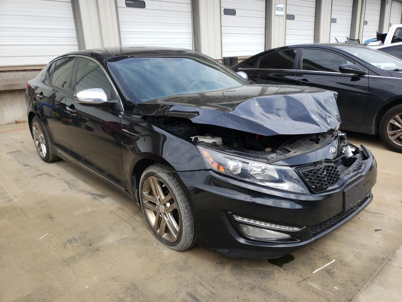 KIA OPTIMA SX 2013 with VIN 5XXGR4A6XDG173950 - Photo from auction