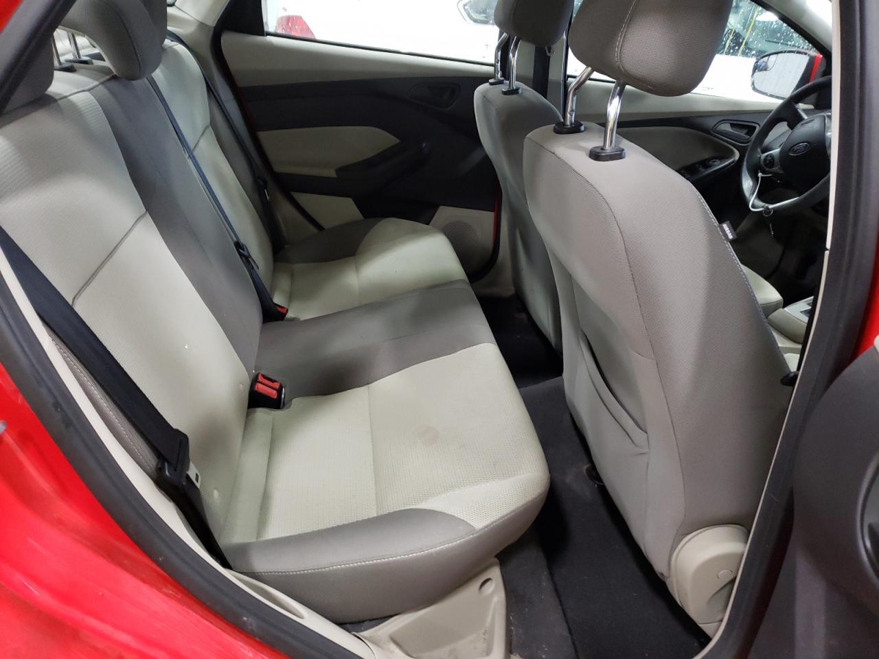 Photo 6 from auction – 2012 FORD FOCUS SE with VIN 1FAHP3F26CL130169