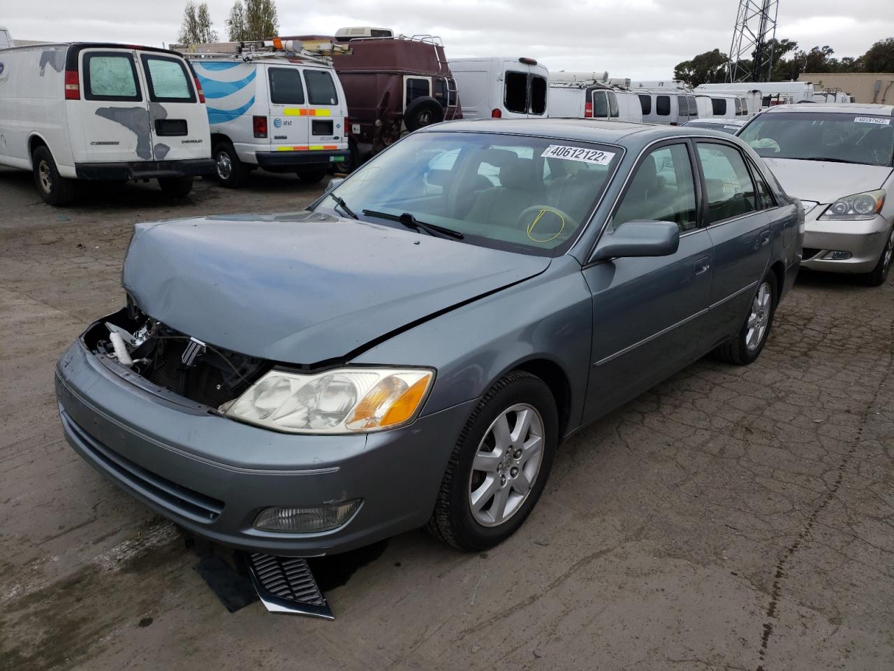 Photo 2 from auction – 2001 TOYOTA AVALON XL with VIN 4T1BF28B21U158614