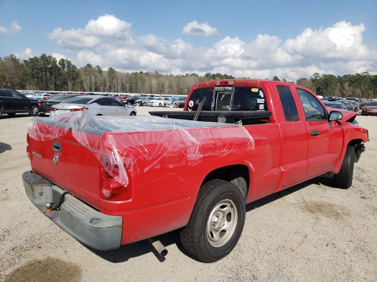 Photo 4 from auction – 2007 DODGE DAKOTA ST with VIN 1D7HE22K47S253521