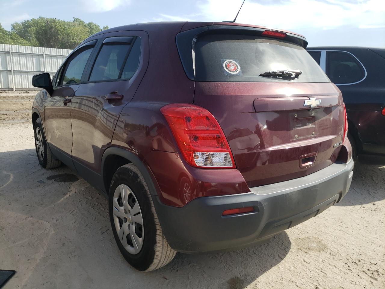 Photo 3 from auction – 2016 CHEVROLET TRAX LS with VIN 3GNCJKSB0GL148173