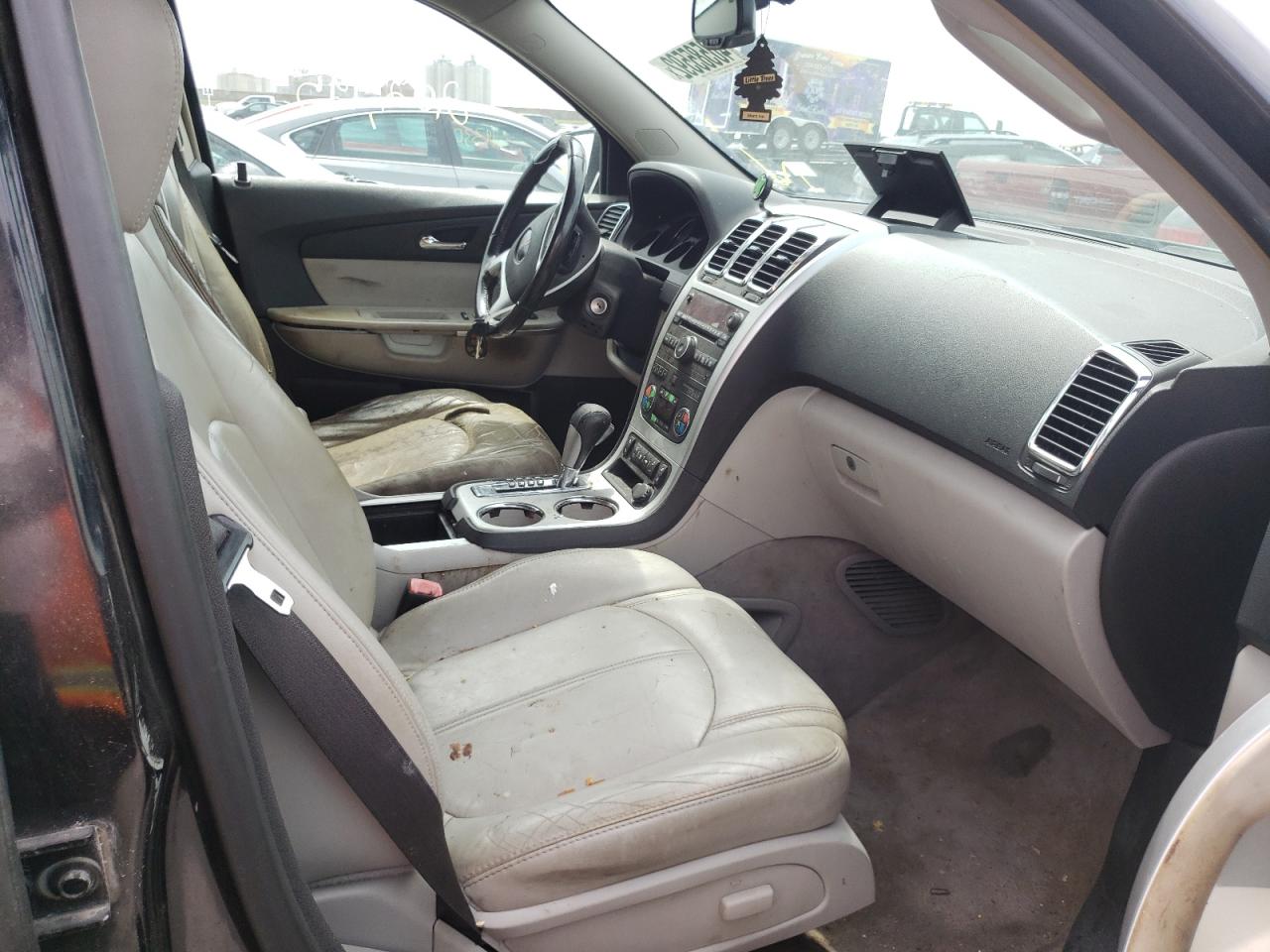 Photo 5 from auction – 2008 GMC ACADIA SLT with VIN 1GKER23718J231726