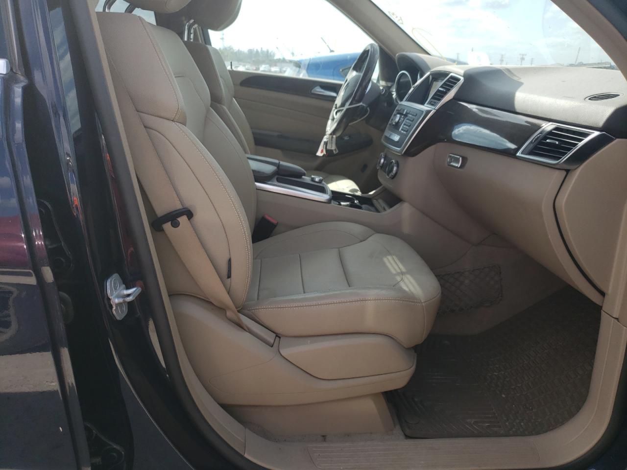 Photo 9 from auction – 2015 MERCEDES-BENZ ML 250 BLU with VIN 4JGDA0EB4FA472368
