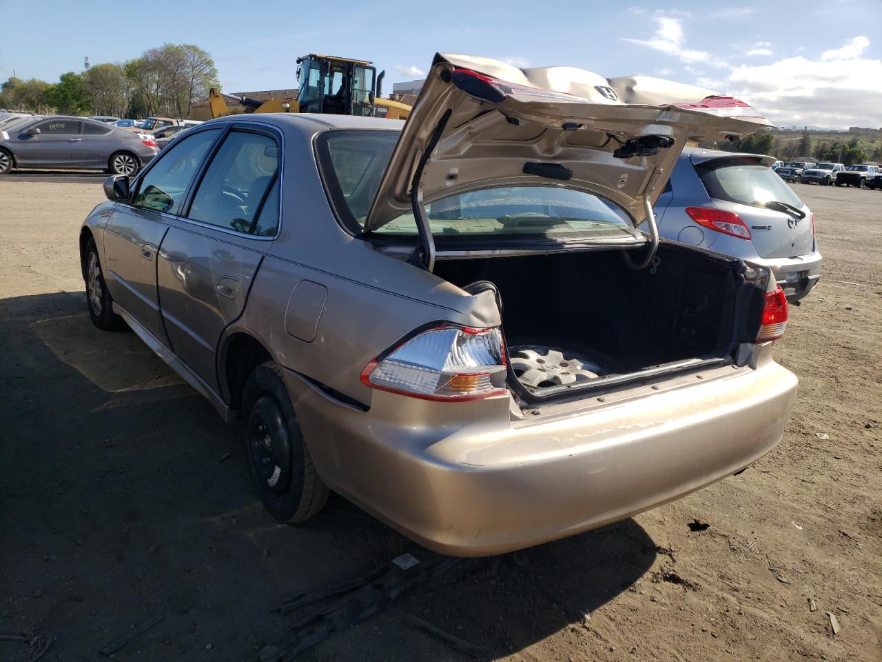 Photo 3 from auction – 2002 HONDA ACCORD EX with VIN 1HGCG66882A026501