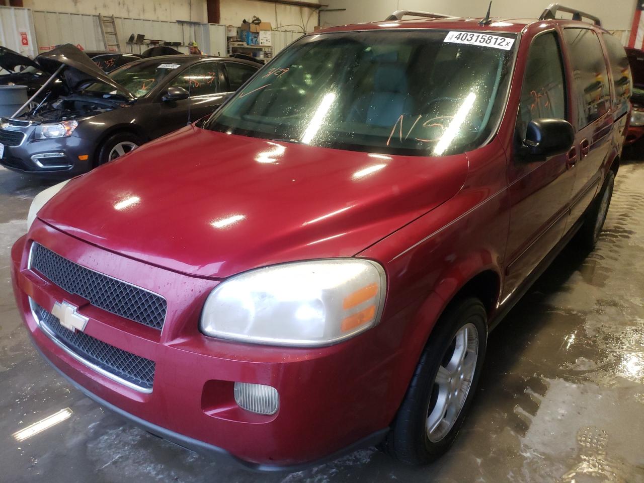 Photo 2 from auction – 2005 CHEVROLET UPLANDER L with VIN 1GNDX33L75D234535