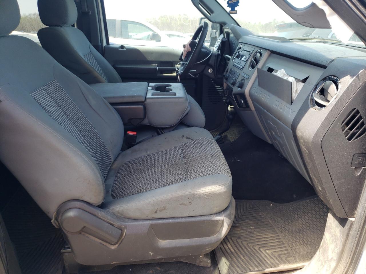 Photo 5 from auction – 2016 FORD F250 SUPER with VIN 1FT7W2B69GED27326