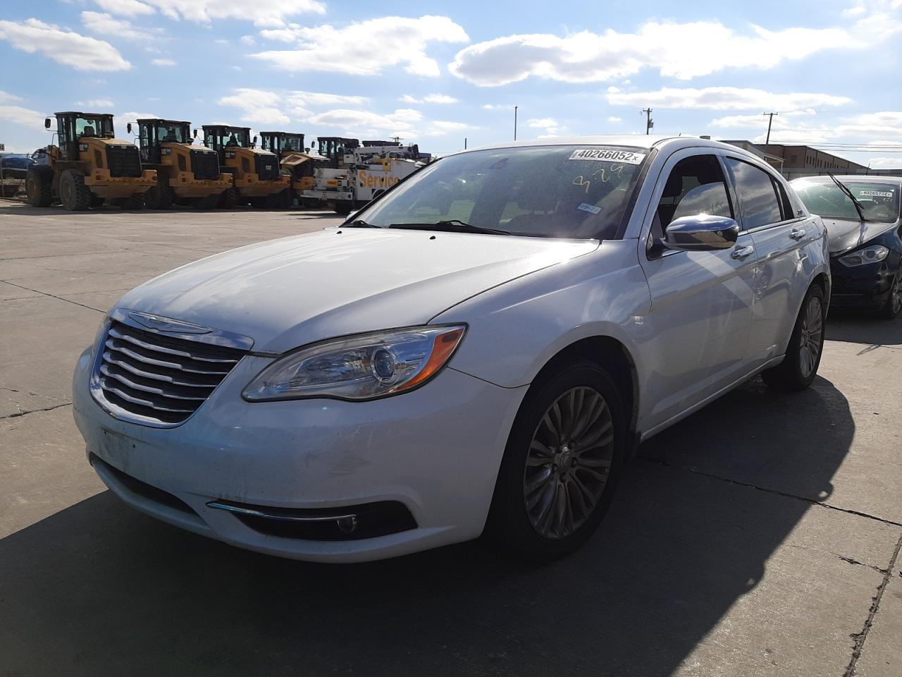 Photo 2 from auction – 2011 CHRYSLER 200 LIMITE with VIN 1C3BC2FG6BN565590