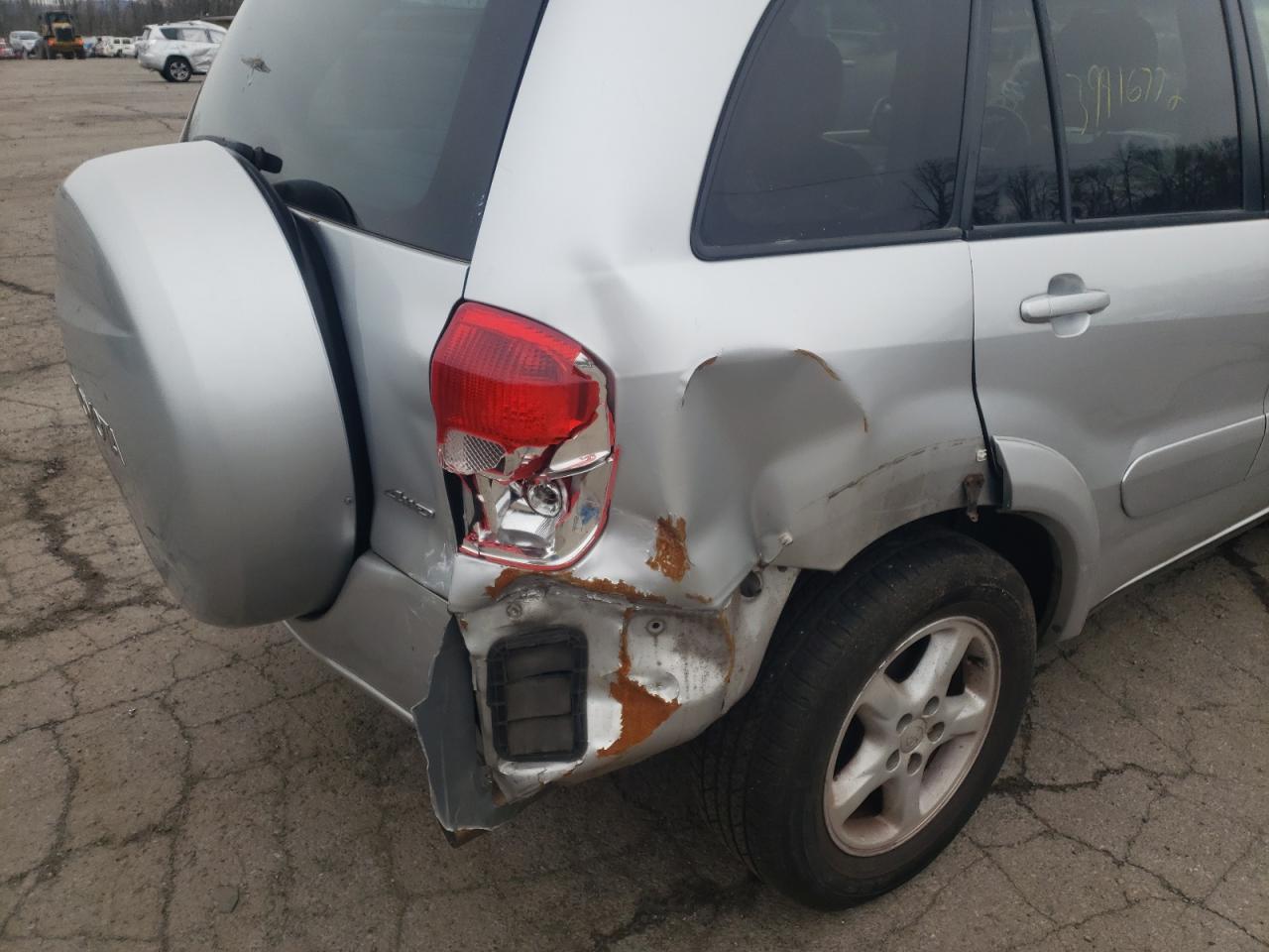 Photo 9 from auction – 2002 TOYOTA RAV4 with VIN JTEHH20V526028617