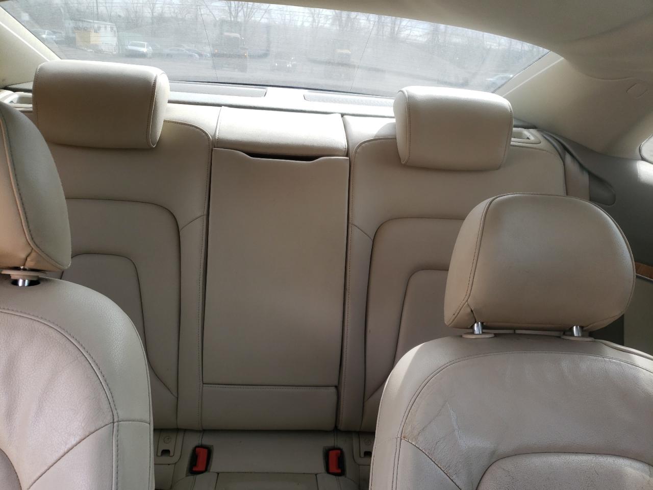 Photo 6 from auction – 2010 AUDI A5 PREMIUM with VIN WAUCFAFR0AA059498