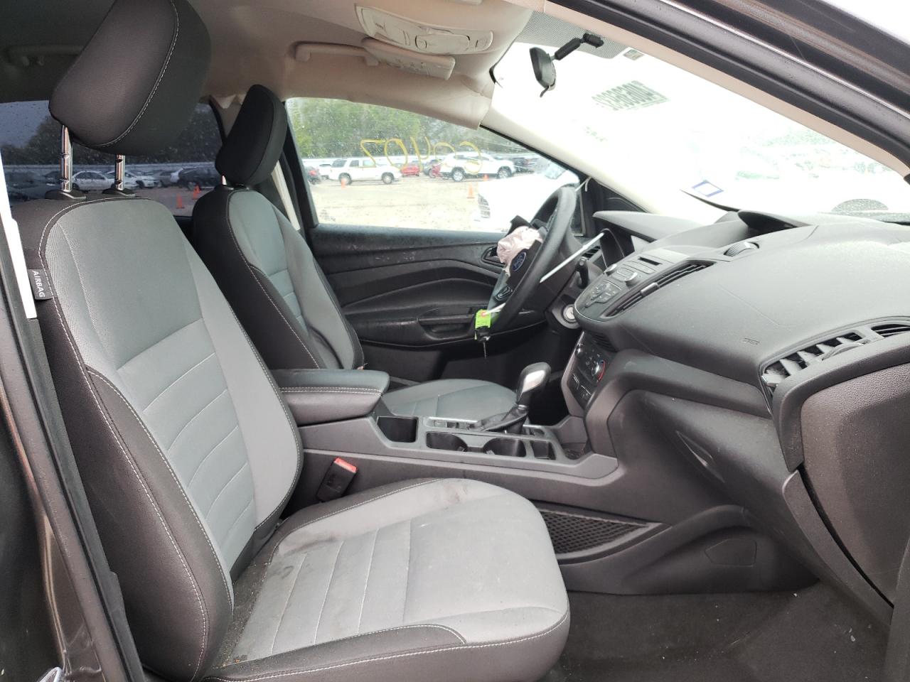 Photo 5 from auction – 2018 FORD ESCAPE S with VIN 1FMCU0F78JUA84015
