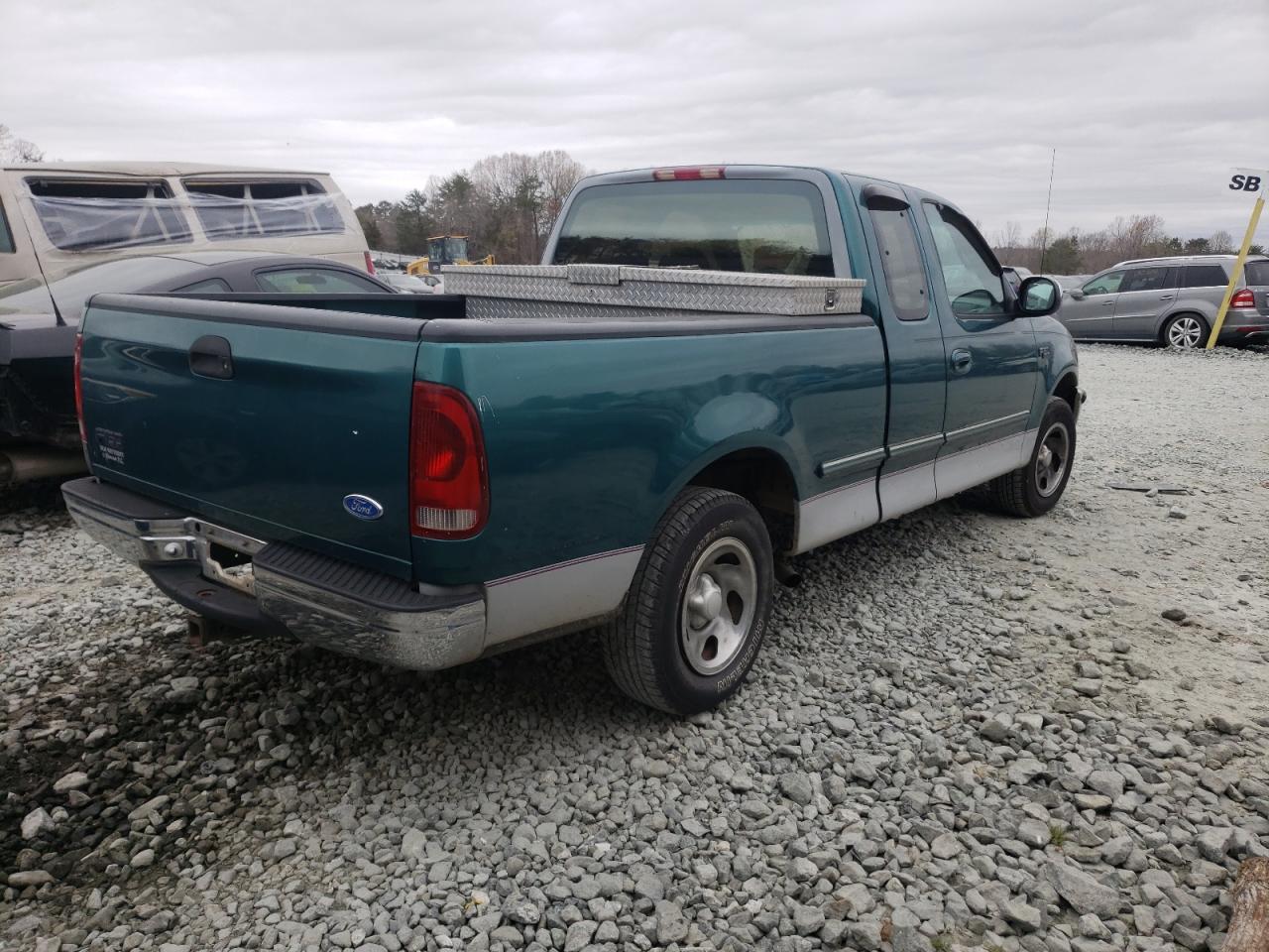 Photo 4 from auction – 1997 FORD F150 with VIN 1FTDX1721VNB99824