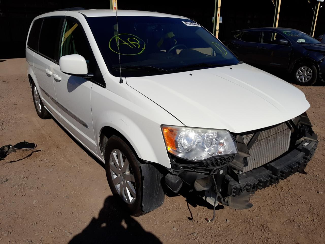 CHRYSLER TOWN & COU 2013 with VIN 2C4RC1BG0DR745938 - Photo from auction