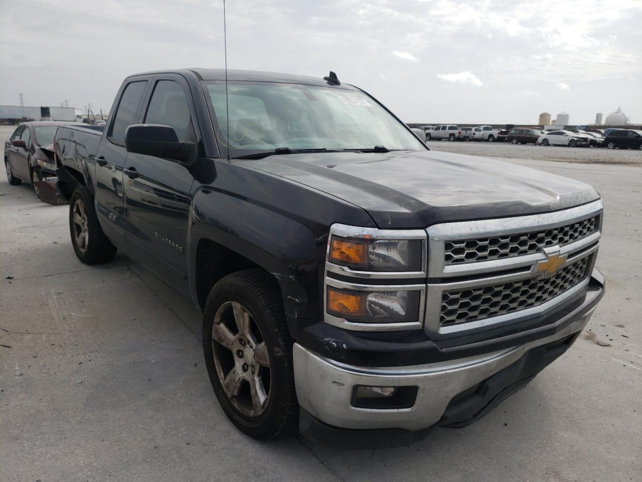 CHEVROLET SILVERADO 2015 with VIN 1GCRCREC8FZ386760 - Photo from auction