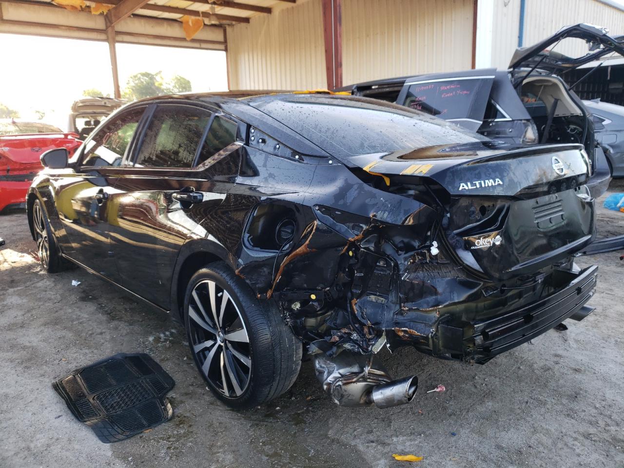 Photo 3 from auction – 2020 NISSAN ALTIMA SR with VIN 1N4BL4CV6LN319639