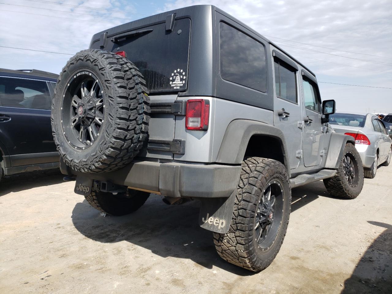 Photo 4 from auction – 2015 JEEP WRANGLER U with VIN 1C4BJWDG2FL506260