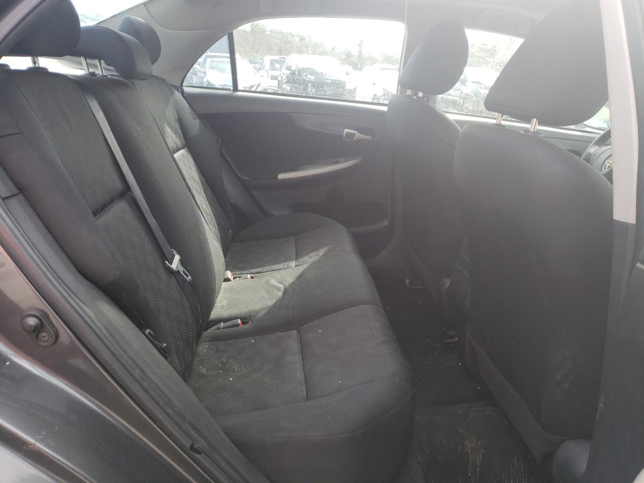 Photo 6 from auction – 2010 TOYOTA COROLLA BA with VIN 2T1BU4EE6AC476012