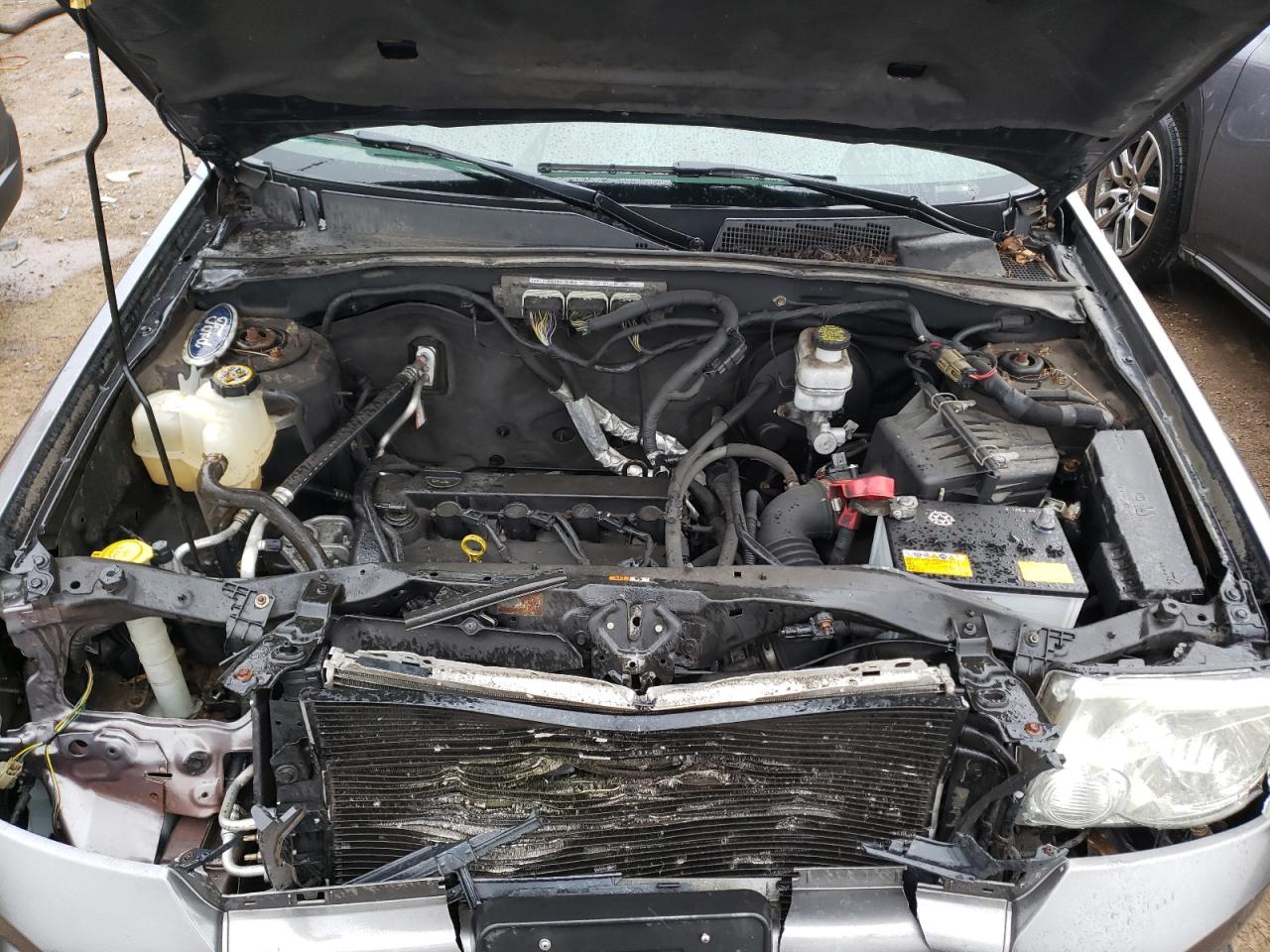 Photo 7 from auction – 2011 FORD ESCAPE XLT with VIN 1FMCU0D76BKA12956