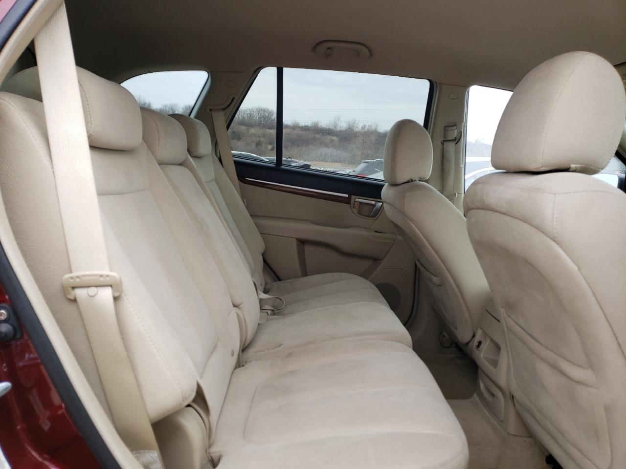 Foto 6 de la subasta – 2009 HYUNDAI SANTA FE G con VIN 5NMSG73D39H282921