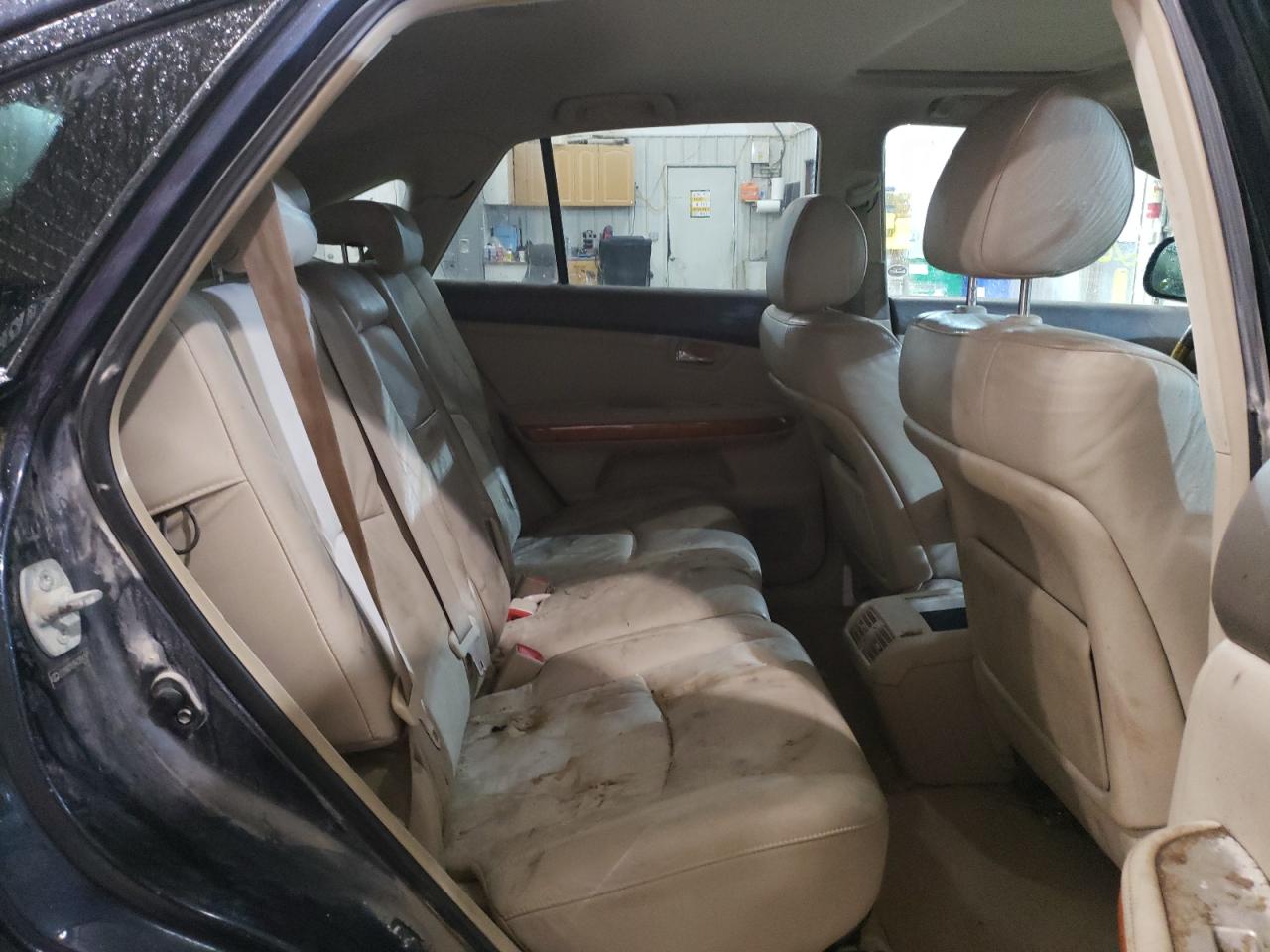 Photo 6 from auction – 2004 LEXUS RX 330 with VIN 2T2HA31U94C004347