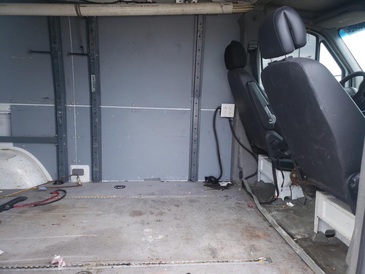 Photo 6 from auction – 2008 DODGE SPRINTER 2 with VIN WD0PE745085285254
