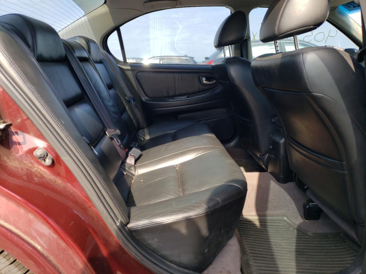 Photo 6 from auction – 2002 NISSAN MAXIMA GLE with VIN JN1DA31A32T322224