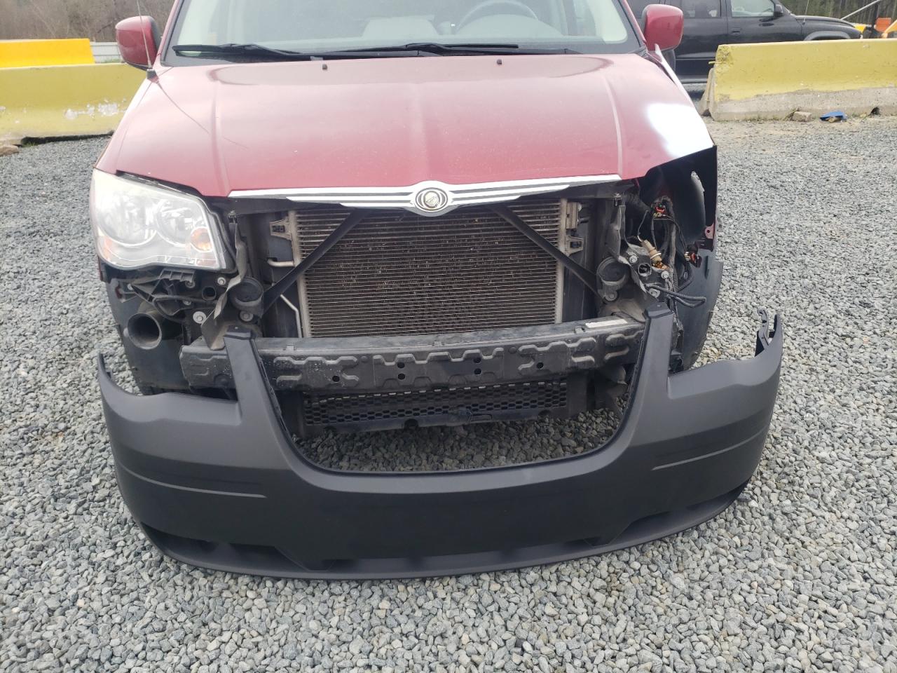 Photo 9 from auction – 2008 CHRYSLER TOWN & COU with VIN 2A8HR54P08R735293