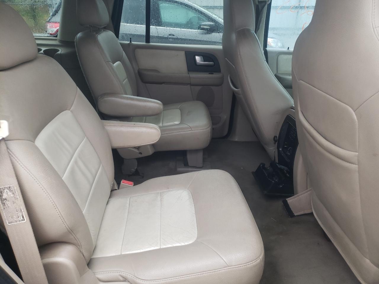 Фото 6 с аукциона – 2003 FORD EXPEDITION с VIN 1FMFU18L83LC10248
