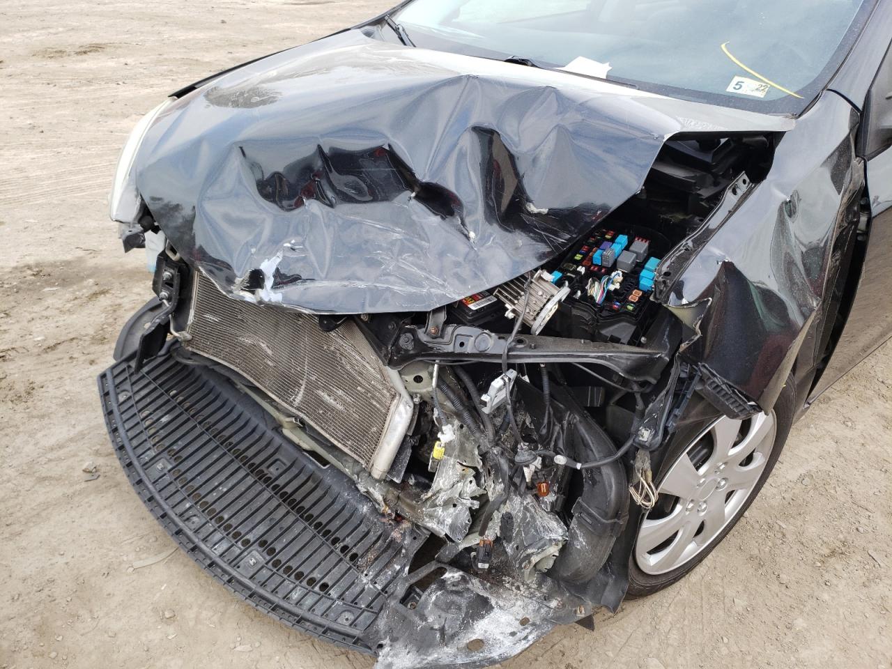Photo 9 from auction – 2015 TOYOTA COROLLA L with VIN 2T1BURHE8FC449572