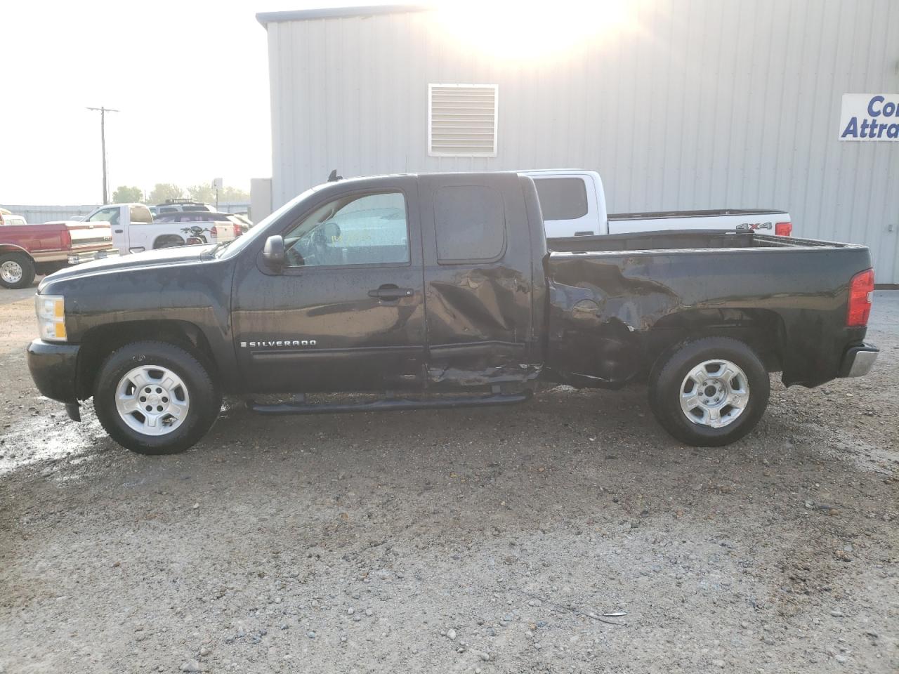 Photo 9 from auction – 2009 CHEVROLET SILVERADO with VIN 1GCEC29039Z208670
