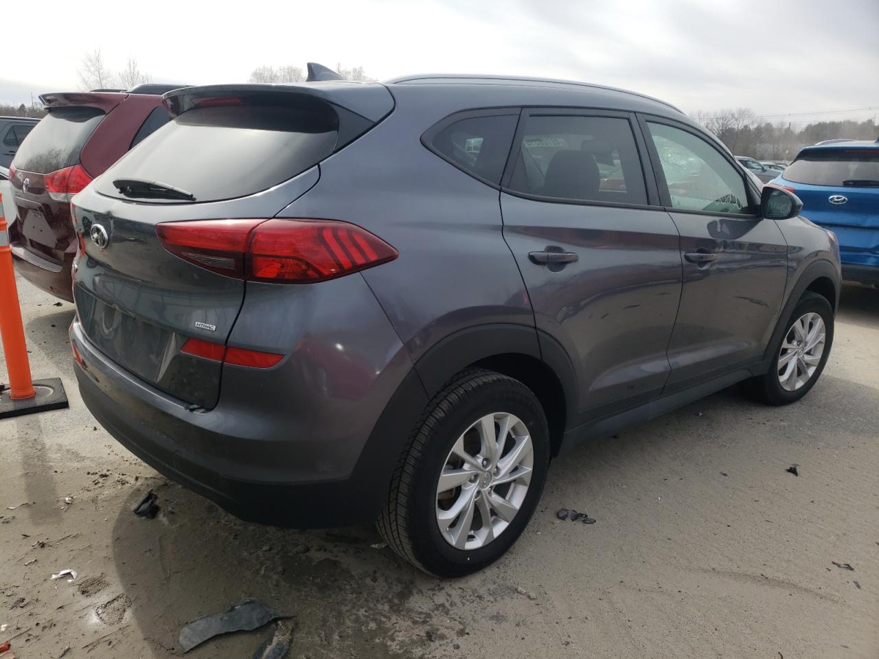 Photo 4 from auction – 2019 HYUNDAI TUCSON LIM with VIN KM8J3CA40KU955435