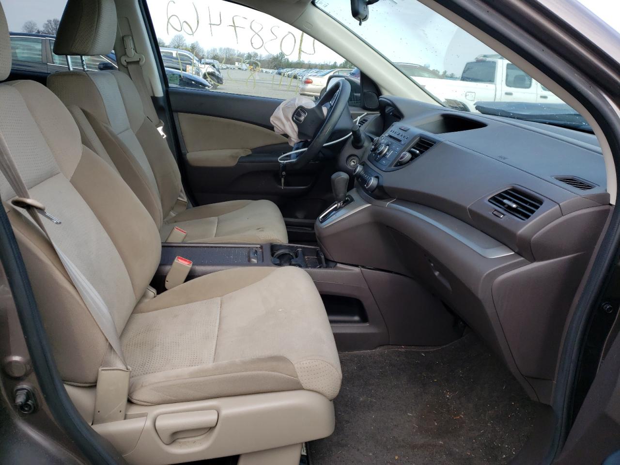 Photo 5 from auction – 2014 HONDA CR-V EX with VIN 5J6RM4H51EL015299