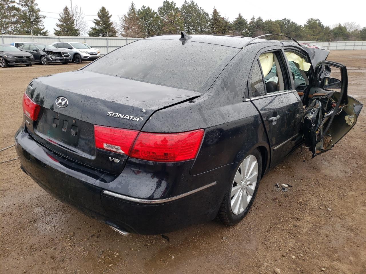 Photo 4 from auction – 2009 HYUNDAI SONATA SE with VIN 5NPEU46F19H548375