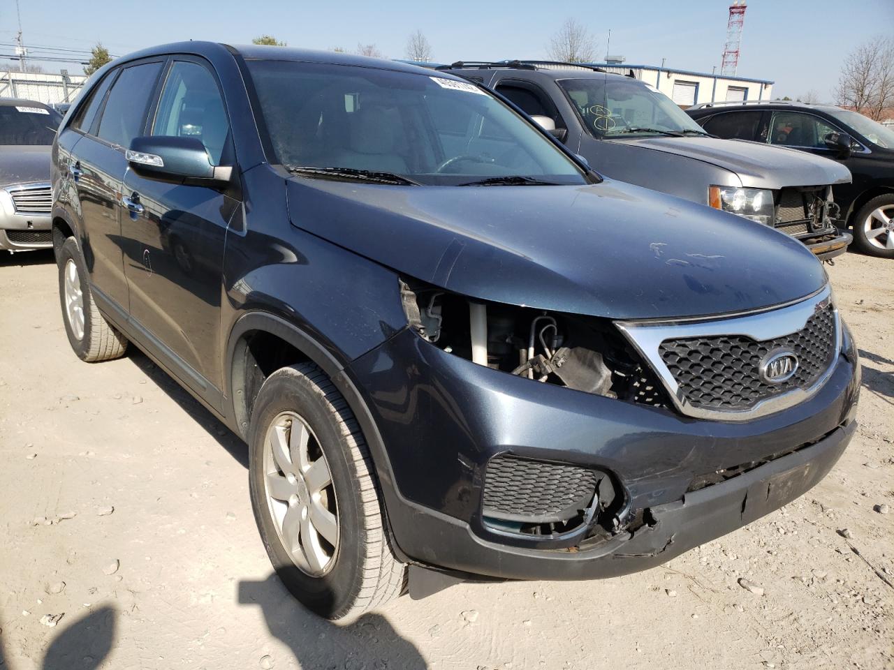 KIA SORENTO BA 2011 with VIN 5XYKT3A19BG163395 - Photo from auction