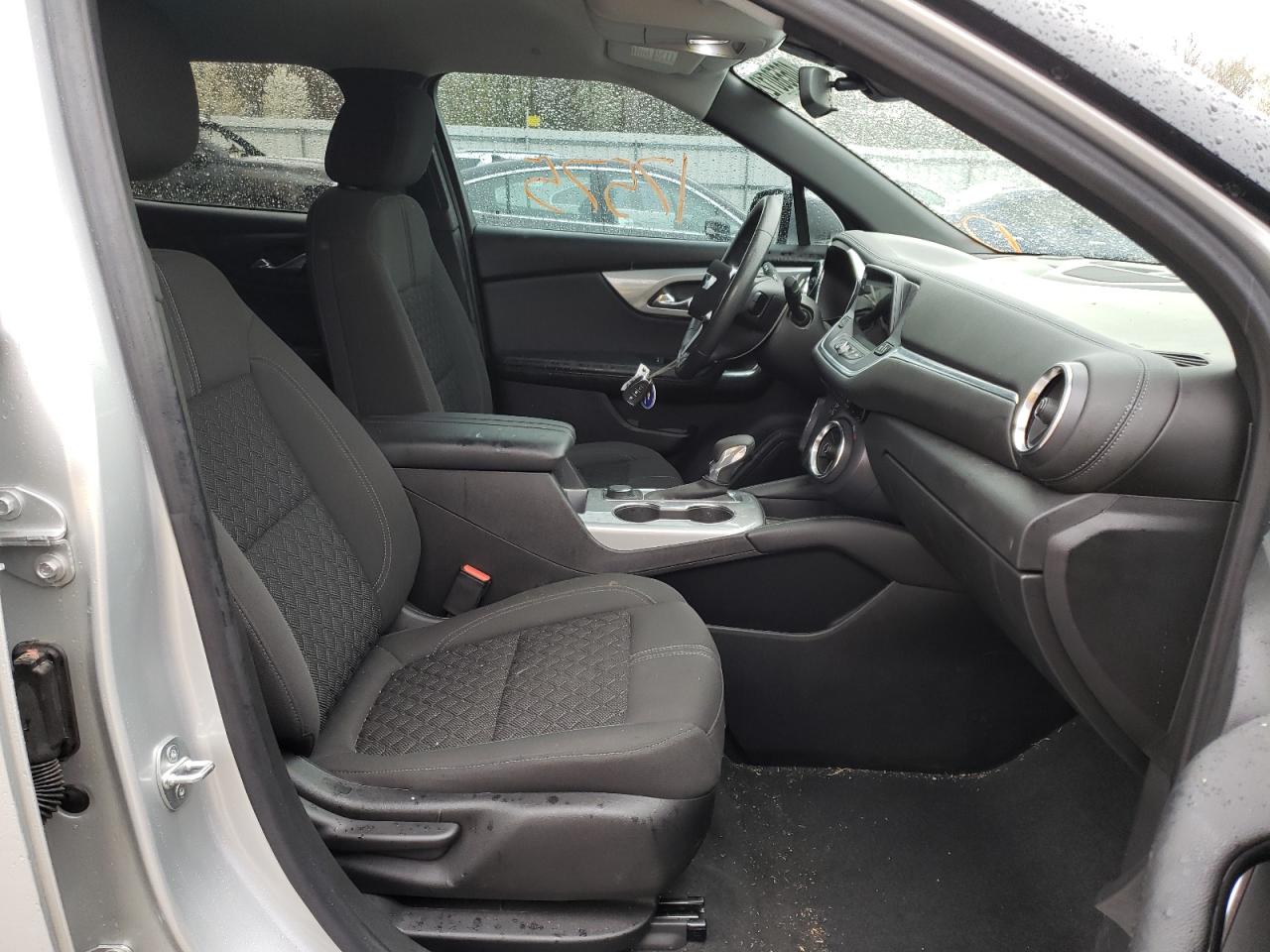Photo 5 from auction – 2021 CHEVROLET BLAZER 2LT with VIN 3GNKBCRS3MS512642