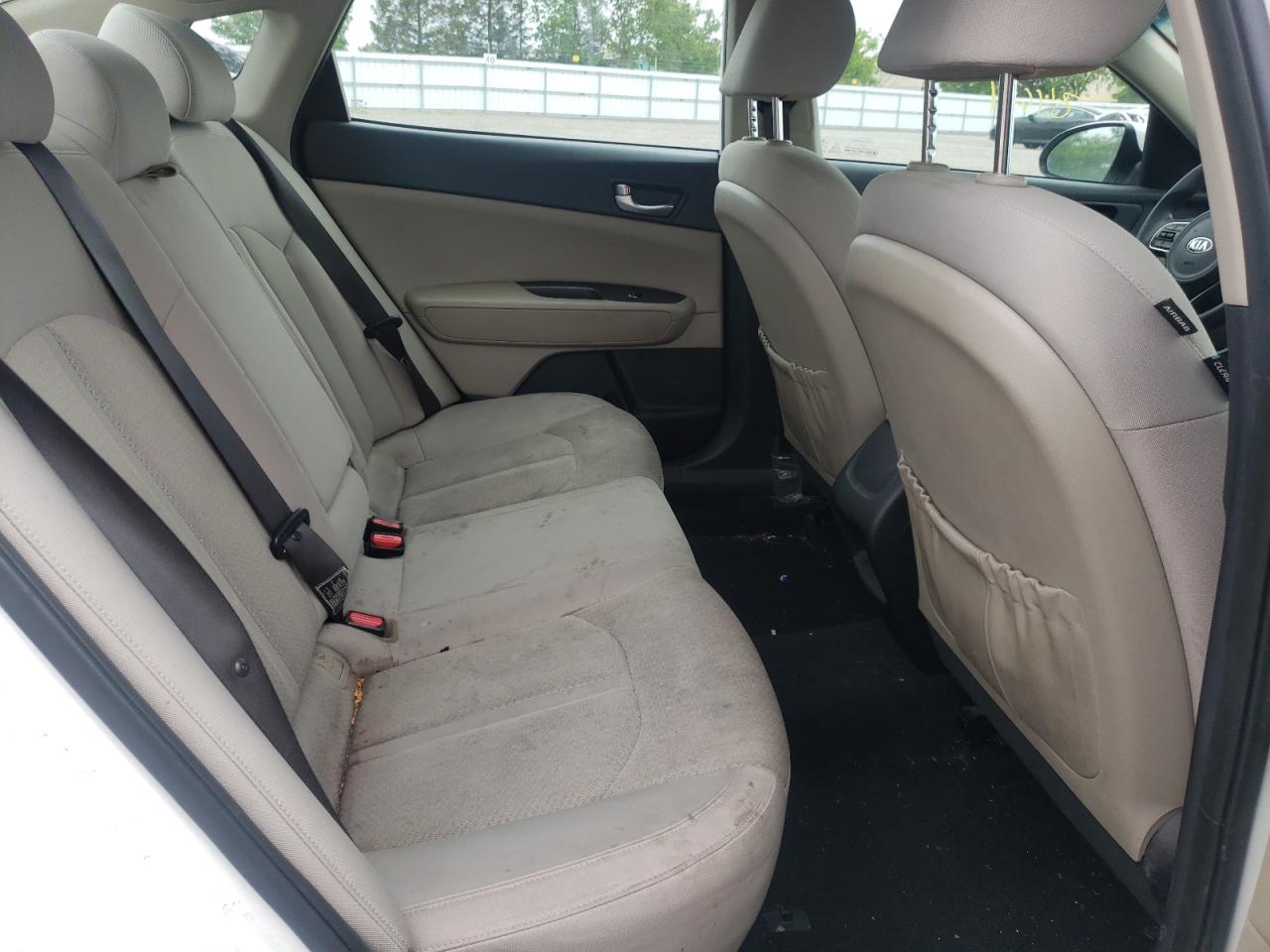 Photo 6 from auction – 2016 KIA OPTIMA LX with VIN KNAGT4L34G5105864