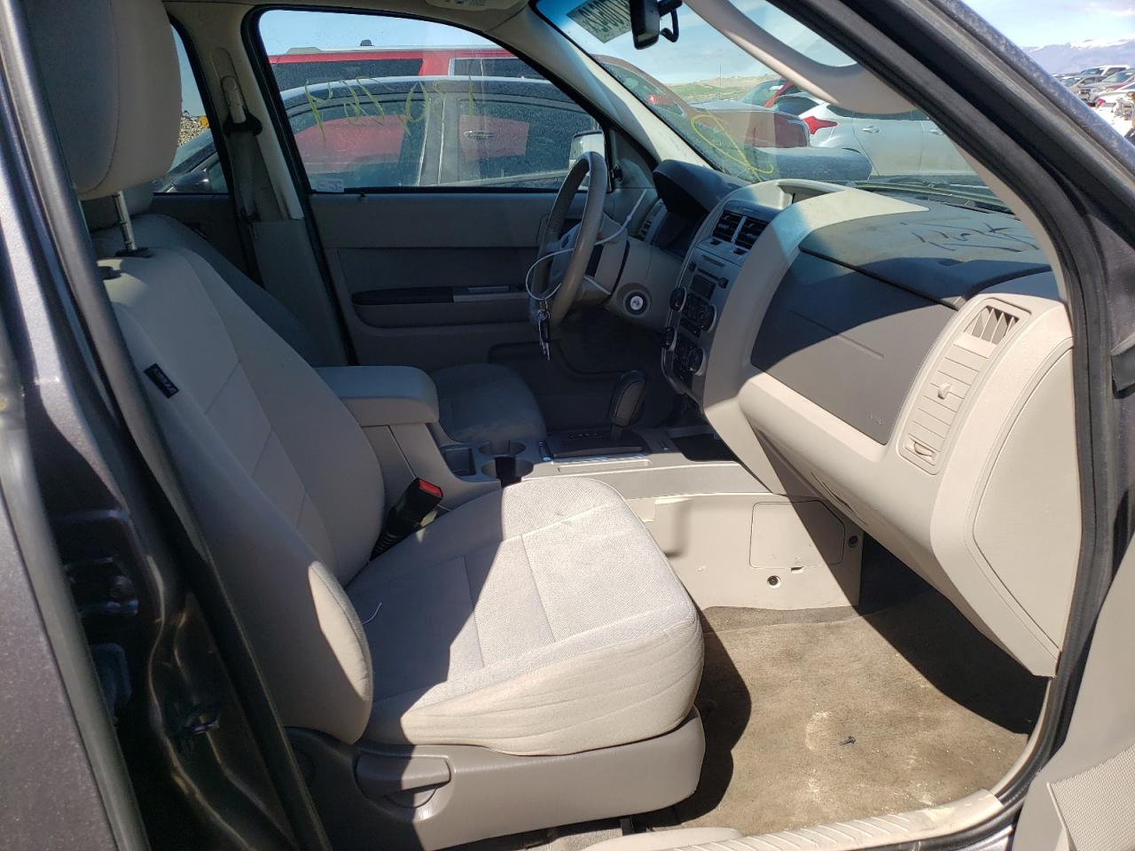 Photo 5 from auction – 2012 FORD ESCAPE XLT with VIN 1FMCU0D72CKA07190