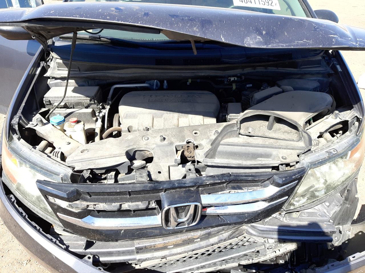 Photo 7 from auction – 2015 HONDA ODYSSEY LX with VIN 5FNRL5H26FB119084
