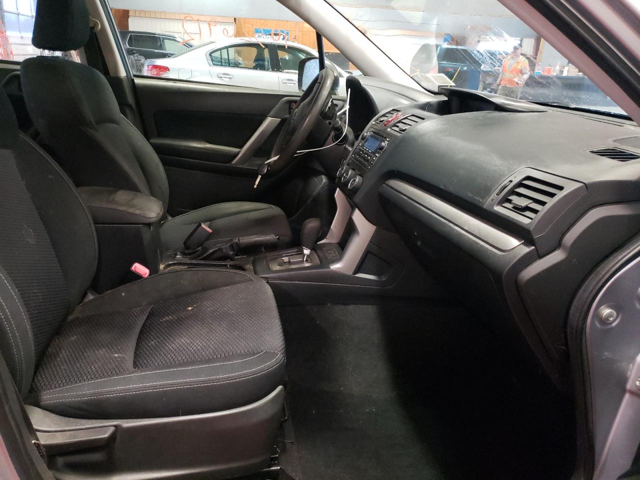 Foto 5 de la subasta – 2015 SUBARU FORESTER 2 con VIN JF2SJABC7FH840145