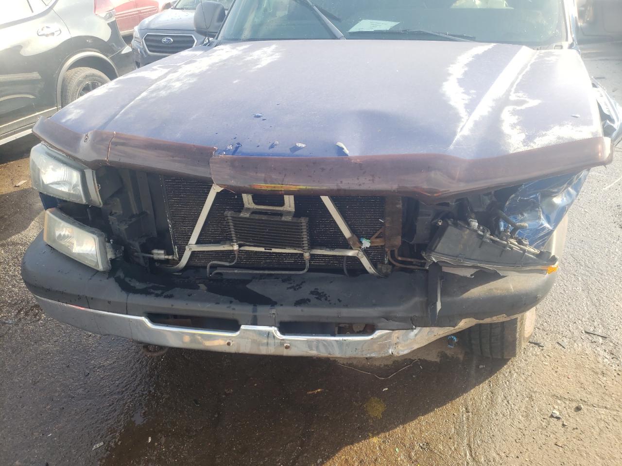 Фото 7 с аукциона – 2004 CHEVROLET SILVERADO с VIN 2GCEK13T441379428