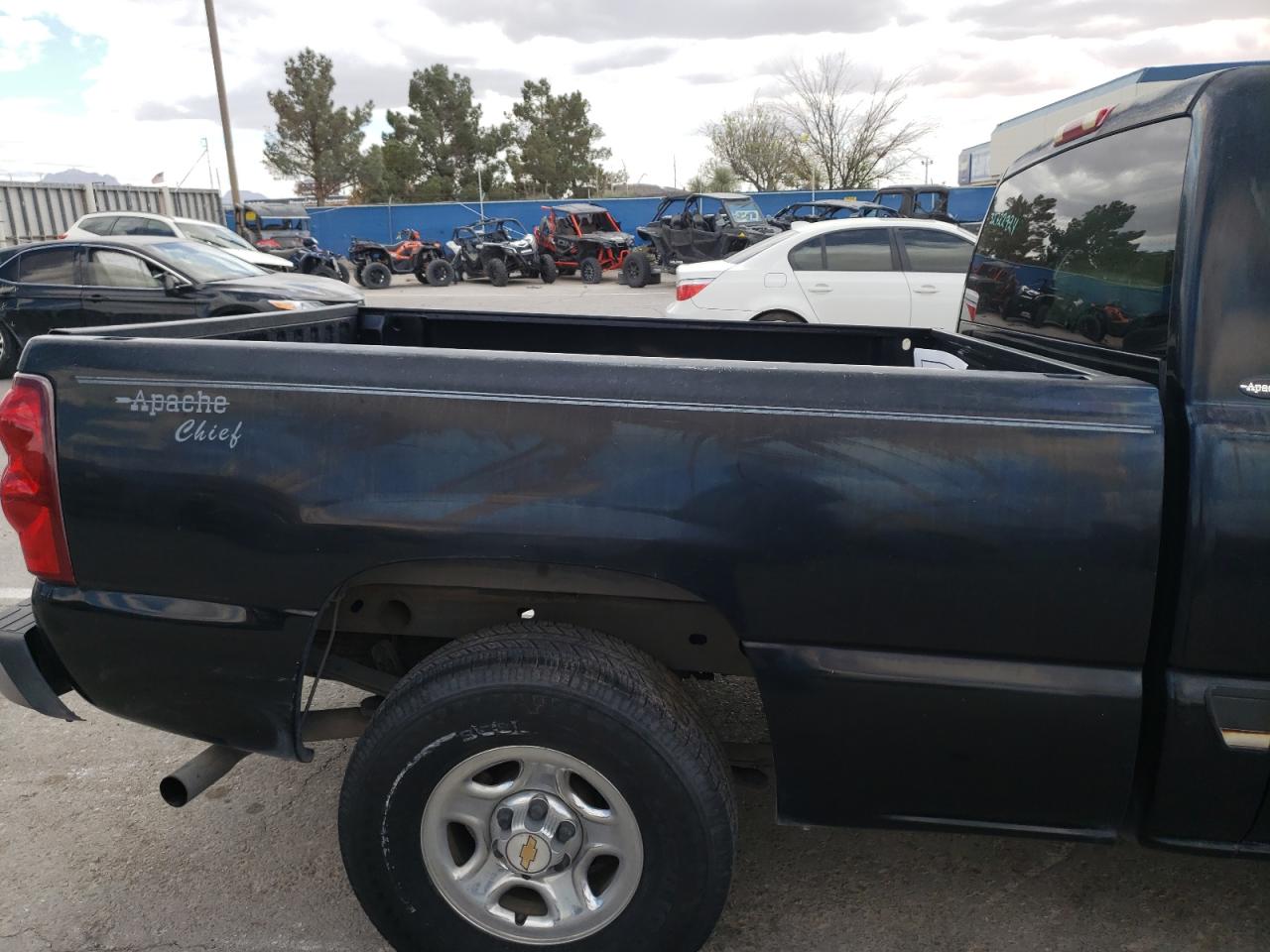 Photo 6 from auction – 2003 CHEVROLET SILVERADO with VIN 1GCEC14X13Z140231