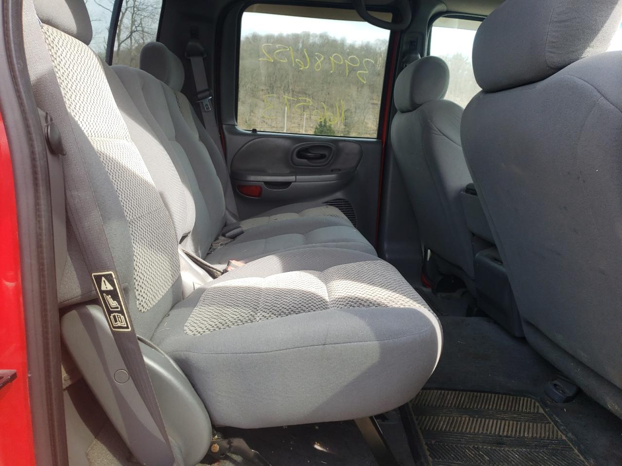 Photo 6 from auction – 2003 FORD F150 SUPER with VIN 1FTRW08L83KB28208