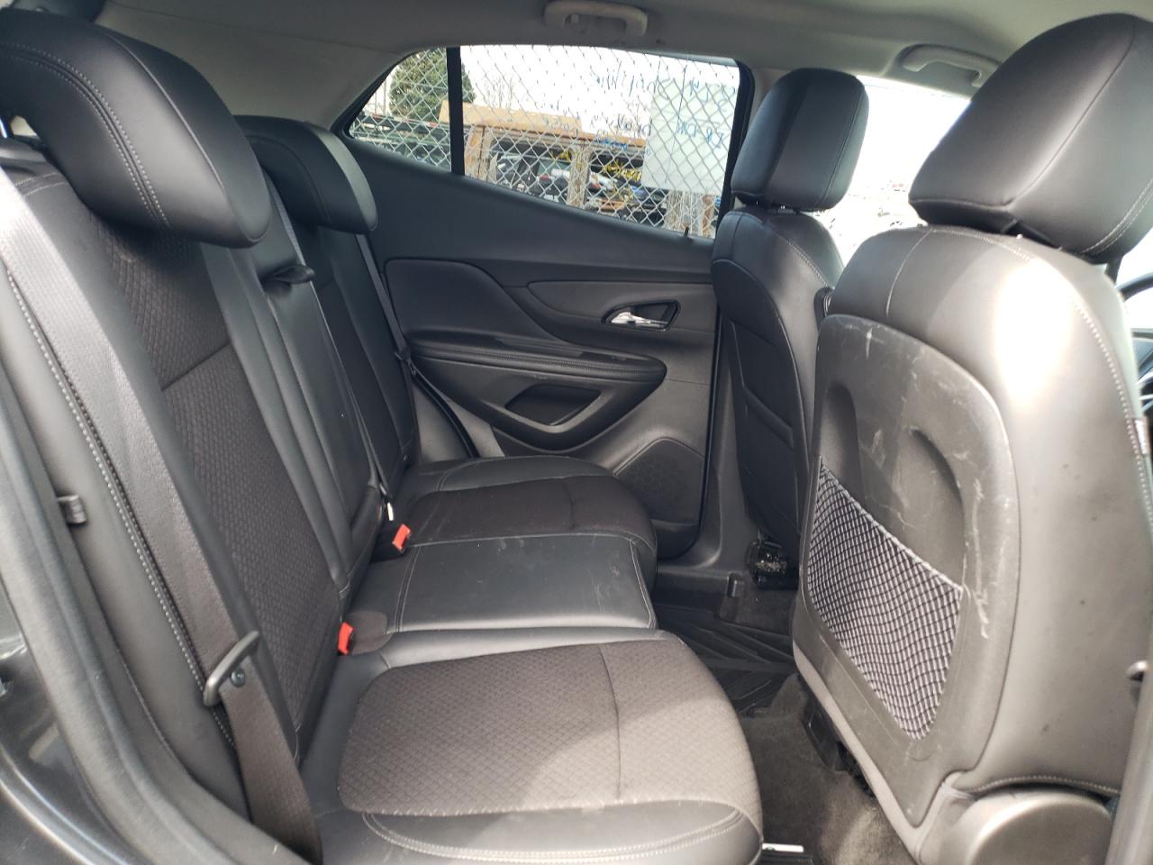 Photo 6 from auction – 2018 BUICK ENCORE PRE with VIN KL4CJASB8JB573145
