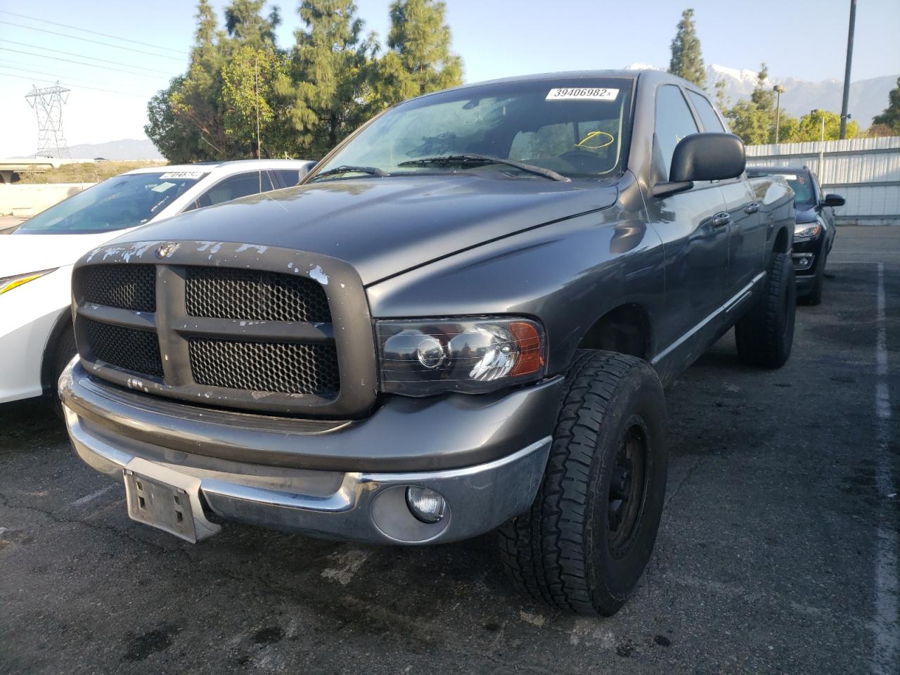 Photo 2 from auction – 2002 DODGE RAM 1500 with VIN 3D7HU18N72G139821