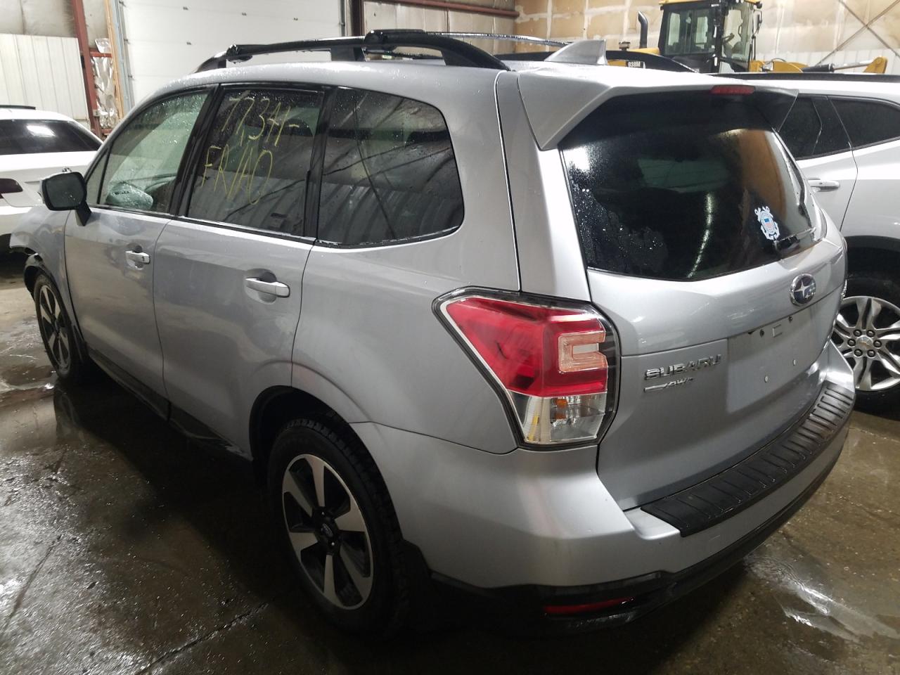 Photo 3 from auction – 2017 SUBARU FORESTER 2 with VIN JF2SJAEC2HH472424