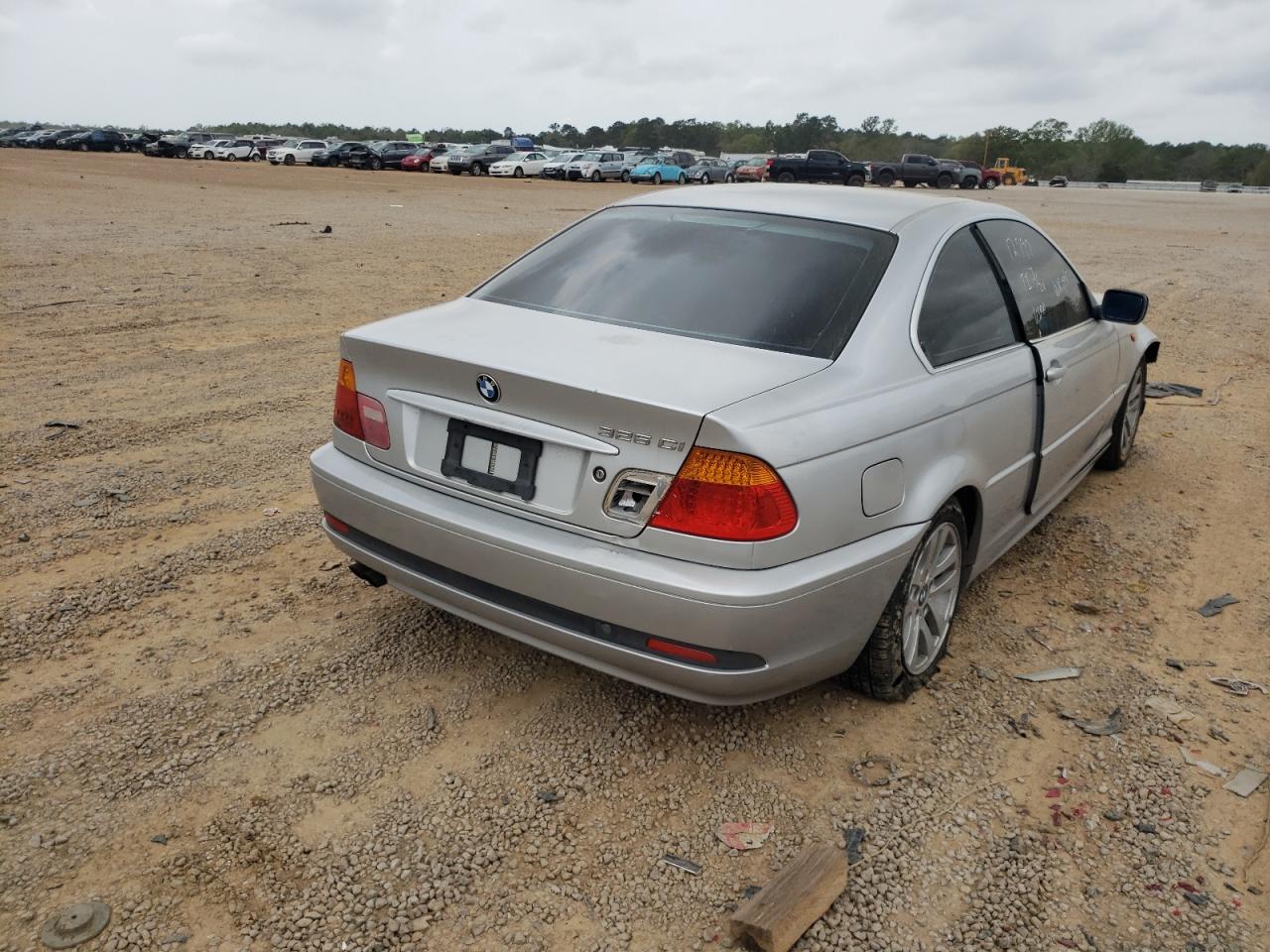 Photo 4 from auction – 2004 BMW 325 CI with VIN WBABD33414PL01352