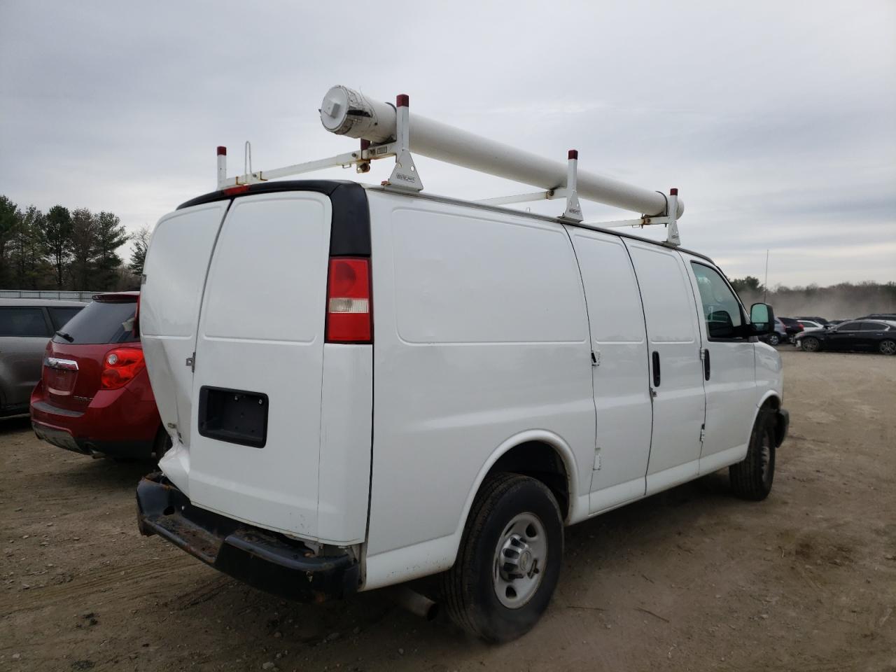 Photo 4 from auction – 2013 CHEVROLET EXPRESS G2 with VIN 1GCWGFCA0D1102489