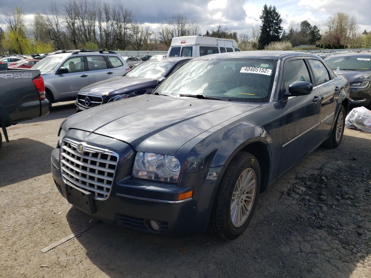 Photo 2 from auction – 2007 CHRYSLER 300 TOURIN with VIN 2C3KA53G87H682552